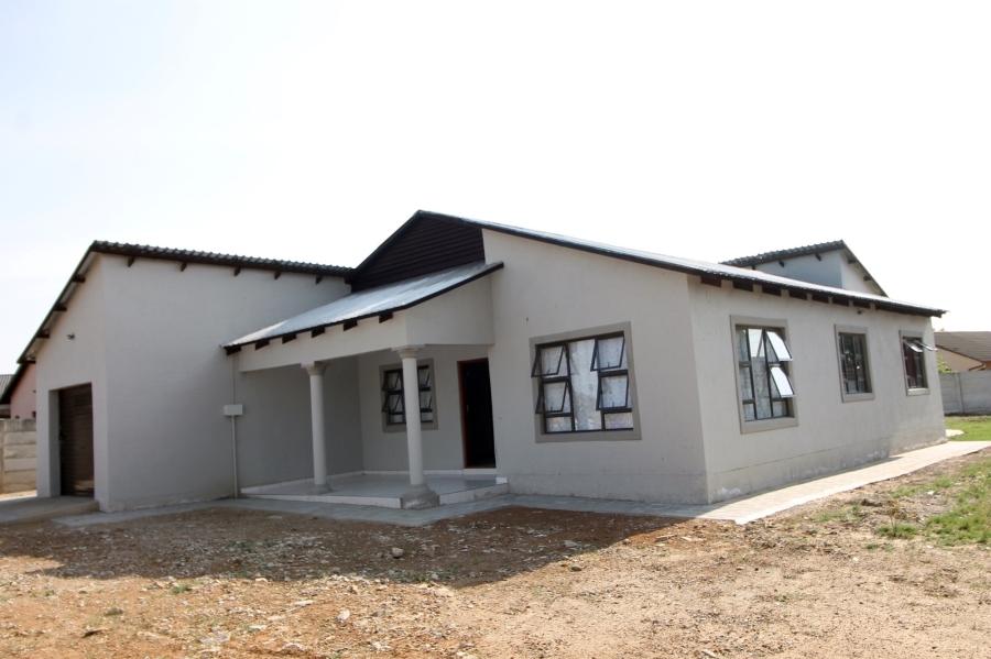 3 Bedroom Property for Sale in Riebeeckstad Free State